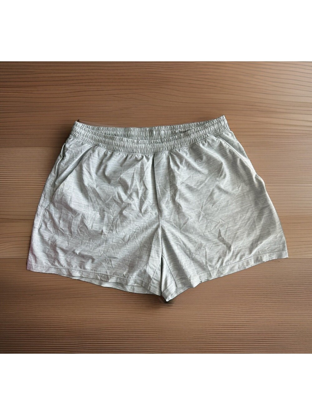 Lululemon Pace Breaker XL Unlined 5" Shorts Gray 4-Way Stretch Moisture Wicking
